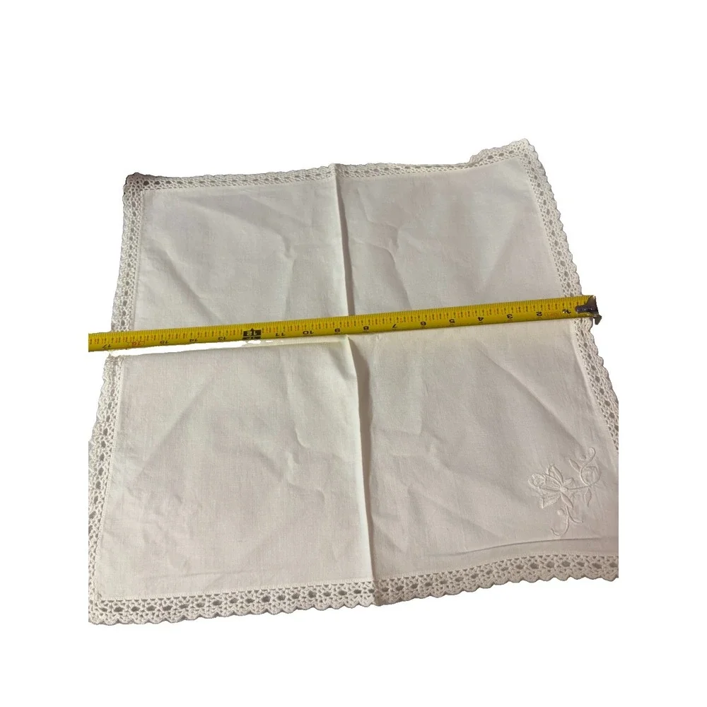 Vintage White Embroidered Rose Napkins Crochet Lace Edge Set Table Linens